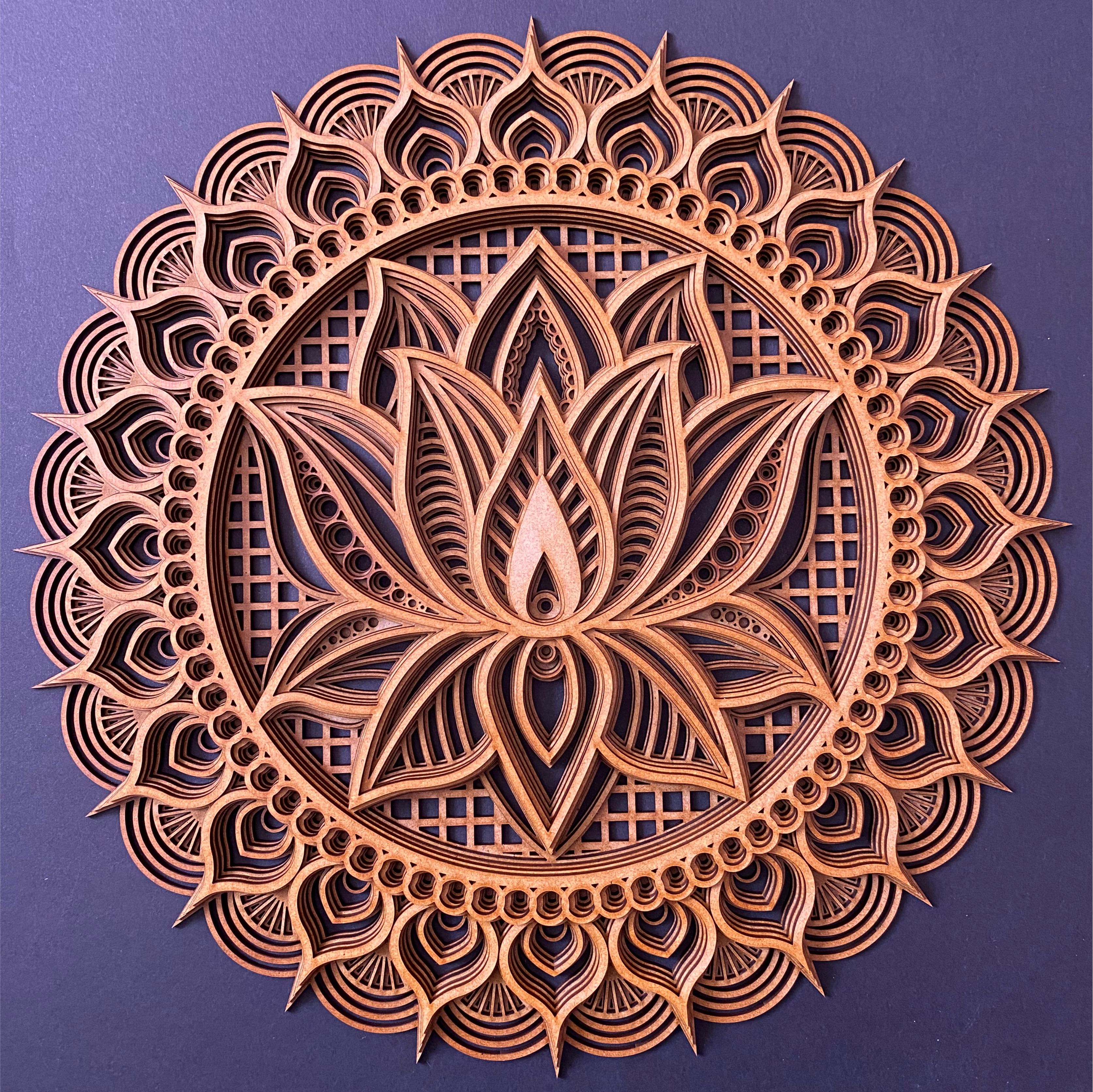 multi couches mandala avec lotus en bois découpé au laser